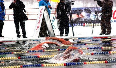 Мурманский Чемпионат Мира по ледяному плаванию стал событием года.