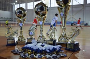 Команда ГУ МЧС победила в турнире по мини-футболу