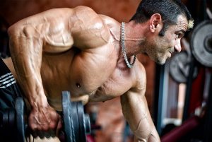5 основных упражнений для массы и силы