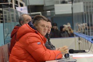 Хоккей в Мурманске