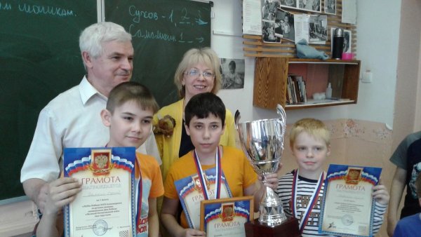 В Полярном разыграли Кубок Победы по русским шашкам