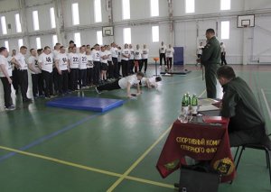 В Североморске офицеры сдают зачеты по физической подготовке
