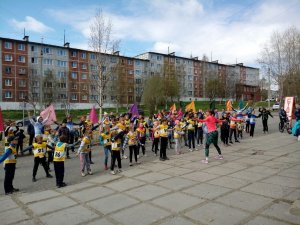 Более 100 кандалакшан приняли участие в массовом забеге « Беги за мной»