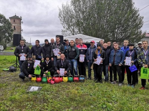 Соревнования по гиревому спорту