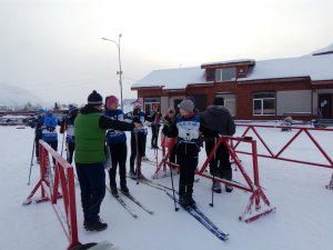 В Кировске прошли первые лыжные соревнования