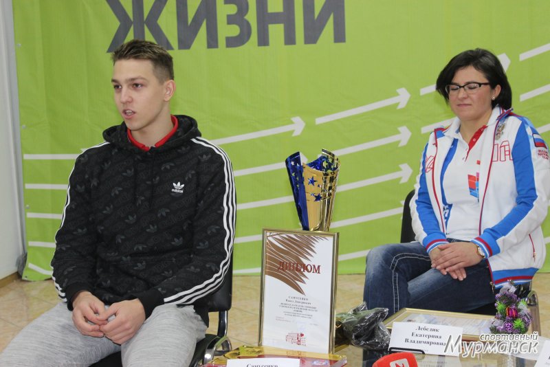 Взмах - победитель, ещё взмах - чемпион, ещё…