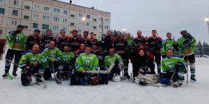 Товарищеский хоккейный матч в Зеленоборском