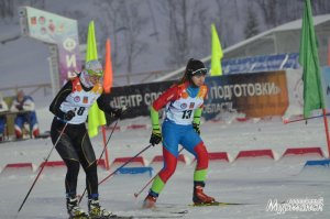 Командный спринт на областных соревнованиях по лыжным гонкам