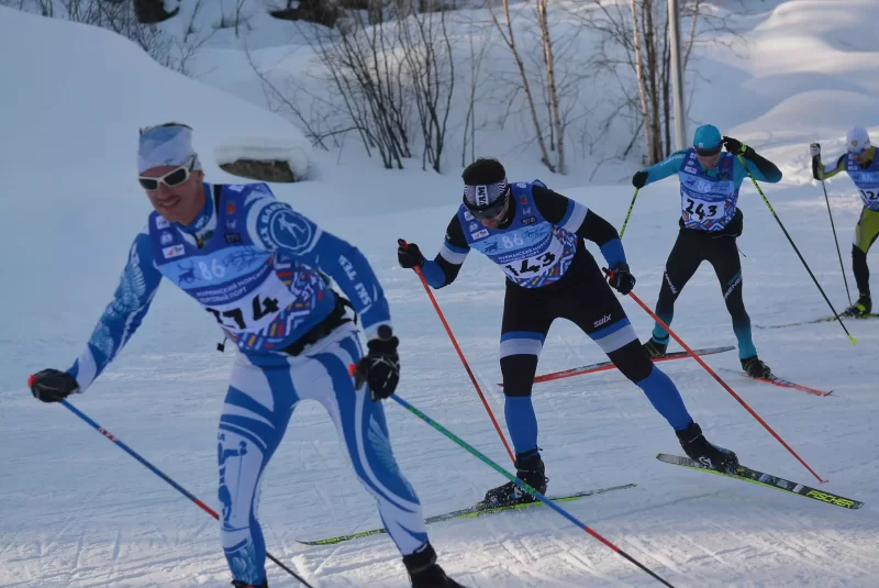 Лыжные гонки кировск мужчины сегодня. Лыжные гонки Кировск Мурманская область. Хибинская Лыжня 2022.