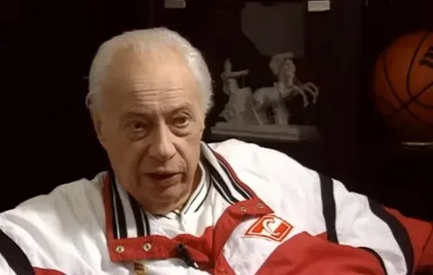 Николай Озеров