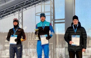 Старт ХLI открытой Всероссийской массовой лыжной гонке «Лыжня России» дал губернатор