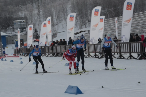 Локомотив российских лыж — в Хибинах