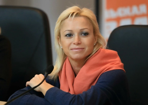 Елена Бережная