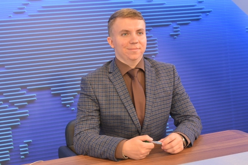 Юрий Манаков